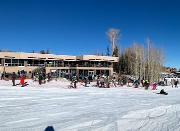 utah/brian-head-ski-resort/attraction/navajo-ski-lodge
