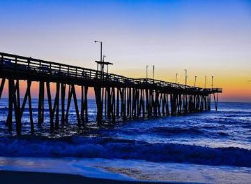 virginia/chesapeake/attraction/virginia-beach-fishing-pier