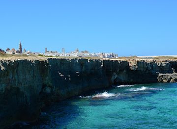 italy/apulia/attraction/grotta-dello-stambecco