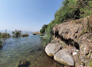 israel/galilee/attraction/ein-eyov-waterfall