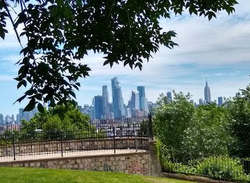 new-jersey/jersey-city/attraction/riverview-fisk-park