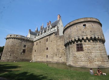 france/nantes/bouffay/attraction/douves-du-chateau