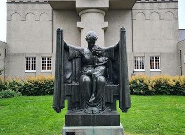 iceland/reykjavik/attraction/the-einar-jonsson-museum