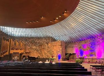 finland/helsinki/attraction/temppeliaukio-church
