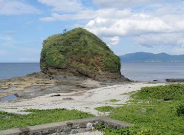 philippines/pagudpud/attraction/timmangtang-rock