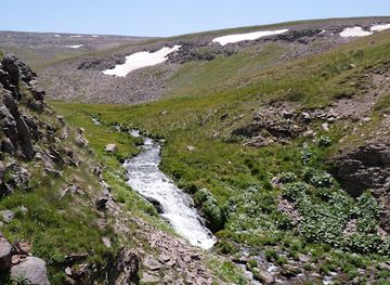 armenia/mount-aragats/attraction/mantash-waterfall
