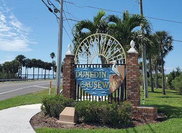 florida/honeymoon-island-state-park/attraction/the-dunedin-causeway