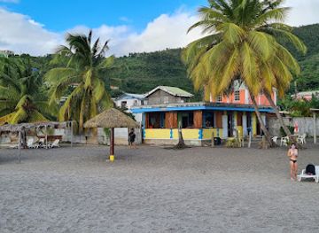 saint-lucia/anse-chastanet/attraction/roseau-beach