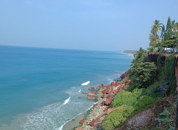 india/varkala/attraction/north-cliff-pavement