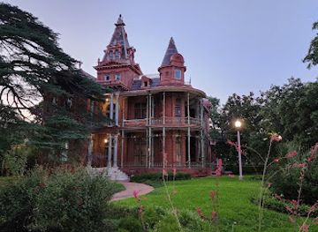 texas/east-texas/attraction/haunted-atx-the-only-austin-ghost-tour-on-wheels