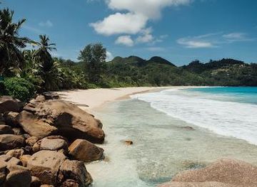 seychelles/anse-royale/attraction/anse-intendance