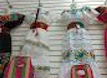 texas/new-braunfels/attraction/el-merkadito-arts-crafts