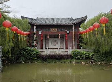 malaysia/kuala-lumpur/attraction/anjung-floria