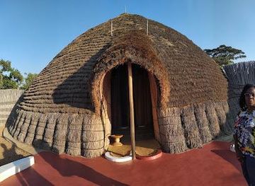 rwanda/muhanga/attraction/king-s-palace-museum