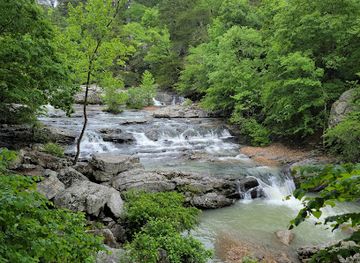 oklahoma/ouachita-national-forest/attraction/little-missouri-falls