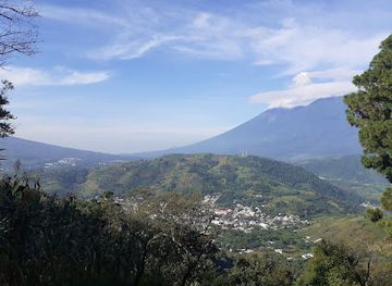 guatemala/antigua-guatemala/attraction/bosque-encantado