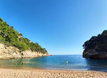 spain/girona/attraction/cala-pola