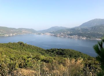 montenegro/bay-of-kotor/attraction/former-submarine-tunnel