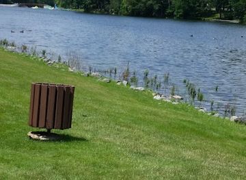 new-york/buffalo/attraction/eternal-flame-falls