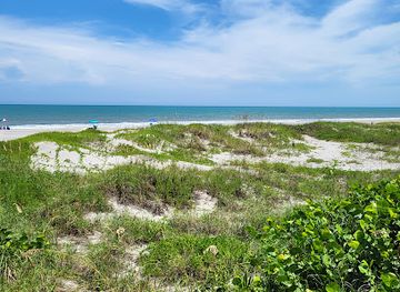 florida/cocoa-beach/attraction/s-8th-st-beach