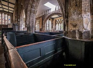 united-kingdom/leeds/attraction/holy-trinity-church-goodramgate