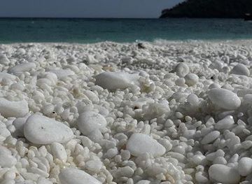 greece/kavala/attraction/saliara-beach