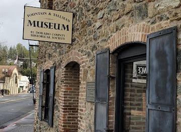 california/gold-country/attraction/fountain-tallman-museum