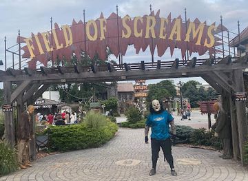 pennsylvania/delaware-valley/attraction/field-of-screams