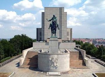 czechia/prague/attraction/national-memorial-on-vitkov-hill