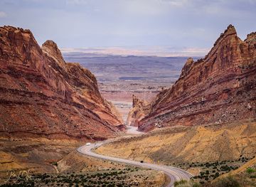 utah/san-rafael-swell/attraction/san-rafael-reef-view-area