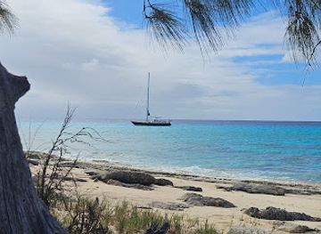 the-bahamas/san-salvador-island/attraction/bamboo-point