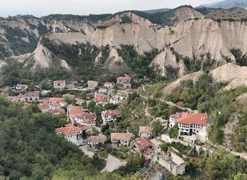 greece/serres/attraction/viewing-point-melnik-and-sand-pyramids