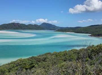 australia/airlie-beach/attraction/hill-inlet-lookout
