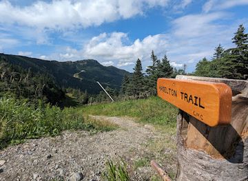 vermont/camel-s-hump-state-park/attraction/haselton-trail-lookout