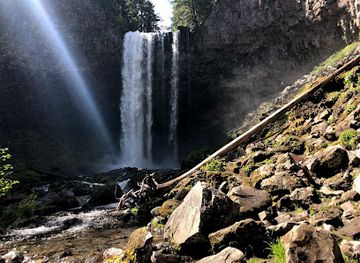 oregon/hood-river/attraction/tamanawas-falls