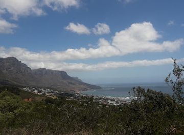 south-africa/table-mountain-national-park/attraction/kloof-nek-guns