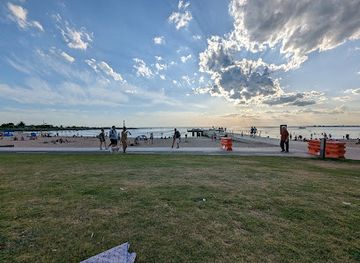 australia/melbourne/st-kilda/attraction/shakespeare-grove-platform