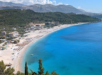 albania/delvina/attraction/livadhi-beach