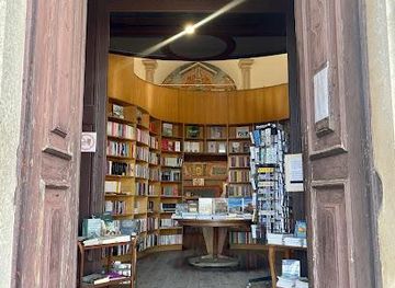 portugal/caldas-da-rainha/attraction/livraria-de-sao-tiago-obidos