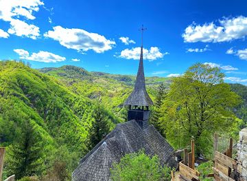romania/dambovita/attraction/monastery-fortress-negru-voda