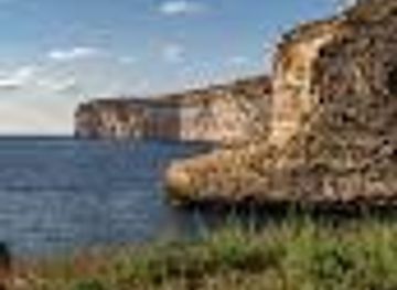 malta/xlendi/attraction/xlendi-cliff-side