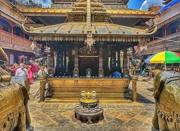 nepal/bhaktapur/attraction/hiranya-varna-mahavihar