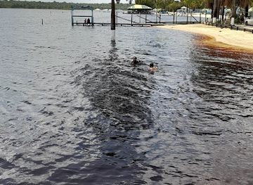 guyana/pomeroon-supenaam/attraction/mainstay-lake