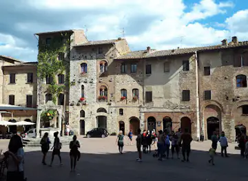 iSculpture Gallery - San Gimignano & Casole d'Elsa