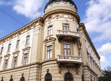 ukraine/ivano-frankivsk/attraction/national-museum-of-hutsulshchyna-and-pokuttya-folk-arts