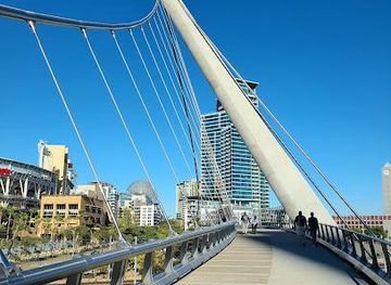 california/coronado/attraction/harbor-drive-pedestrian-bridge
