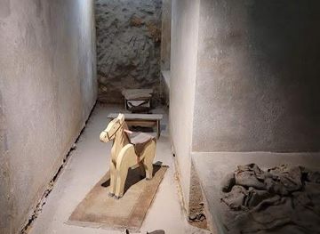 spain/almeria/attraction/refugios-de-la-guerra-civil-espanola-de-almeria