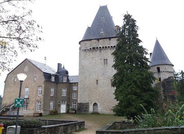 luxembourg/our-valley/attraction/chateau-hollenfels