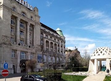 hungary/budapest/attraction/szent-gellert-ter