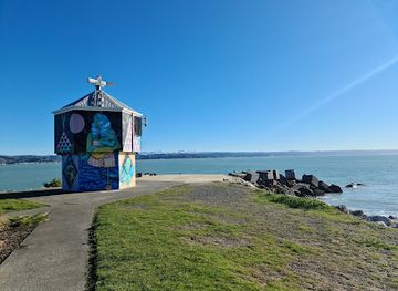 new-zealand/hawke-s-bay/attraction/perfume-point